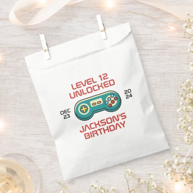 Level Unlocked Retro Gamer Boy Teen Birthday Party Favour Bag (Clipped)