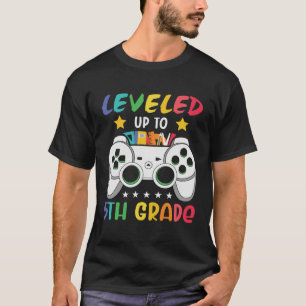 Levelled Up To 5th Grade Gaming 4th Grade Graduat T-Shirt