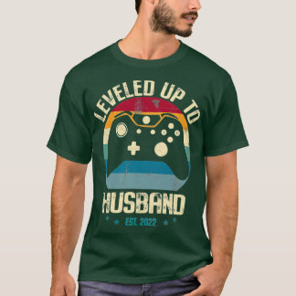 Levelled Up To Husband Est 2022 Newly T-Shirt