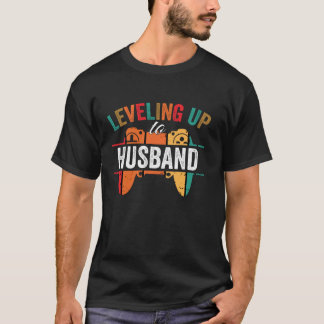 Levelling up to Husband Gamer Groom Funny Gaming V T-Shirt