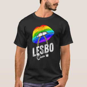 LGBTQ Lesbo Queen Strong Gay Women Men Lesbian Bi T-Shirt