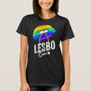 LGBTQ Lesbo Queen Strong Gay Women Men Lesbian Bi T-Shirt