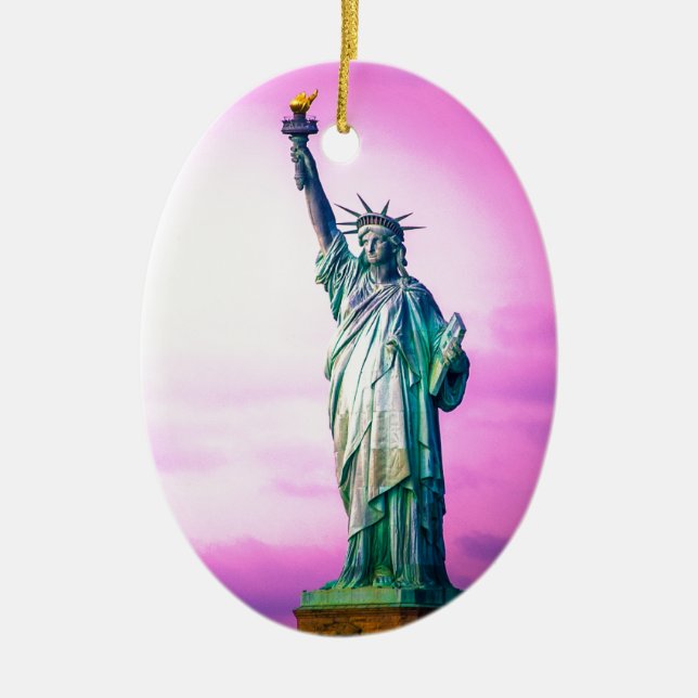 Liberty Statue New York Ceramic Tree Decoration (Front)