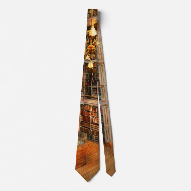 Library - A literary classic 1905 Tie (Front)