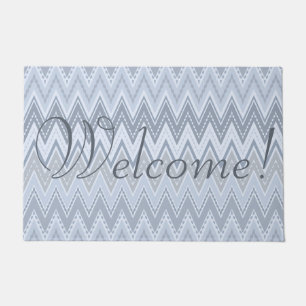 Light blue zigzag doormat