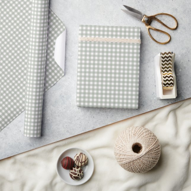 Light green gingham  wrapping paper (Crafts)