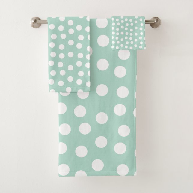 Light green mint polka dots bath towel set (Insitu)