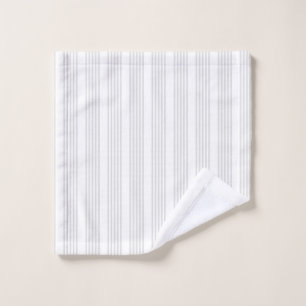 Light grey and white five stripes pattern wash cloth