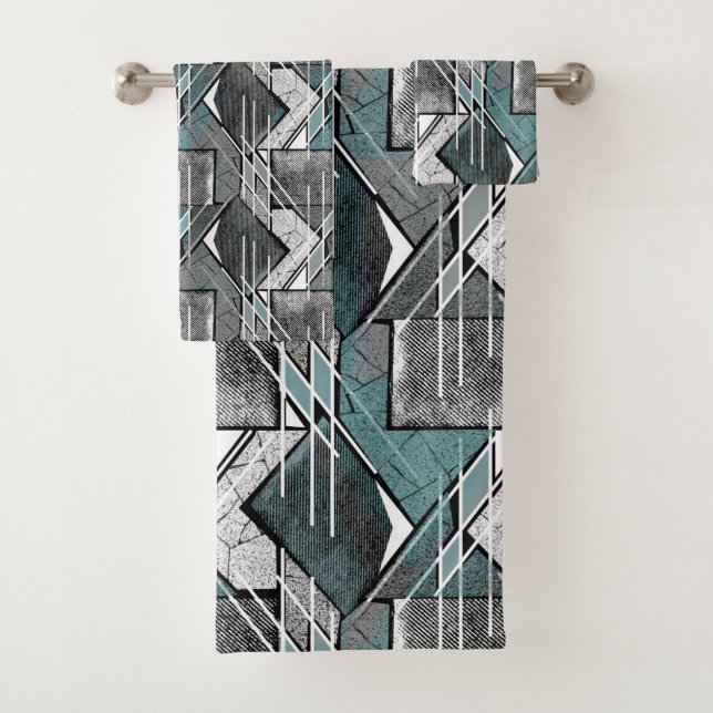 Light grey geometric print. bath towel set (Insitu)