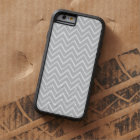 Light grey whimsical zigzag chevron pattern case