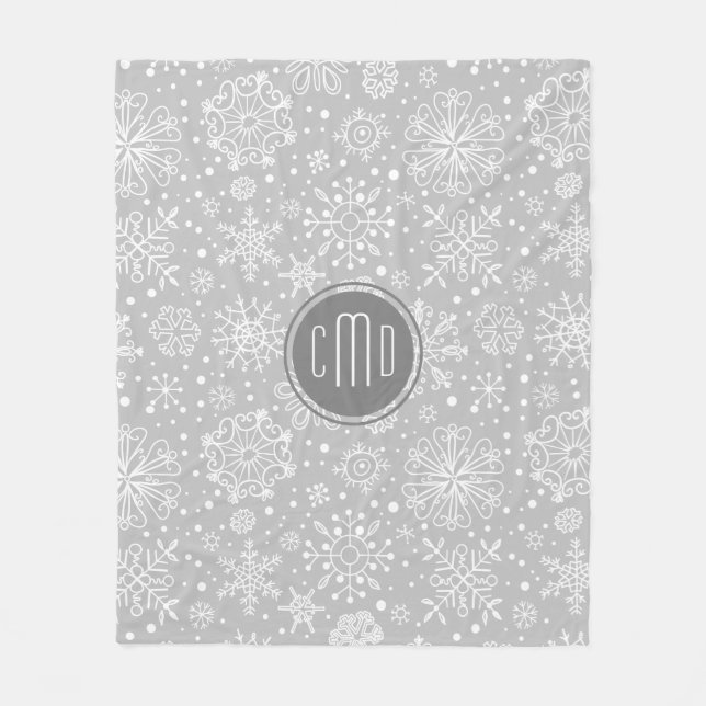 Light Grey & White Christmas Snowflakes Fleece Blanket (Front)