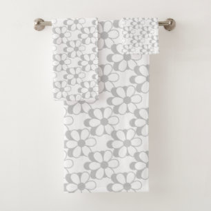 Light Grey & White Flowers on White Bath Towel Set