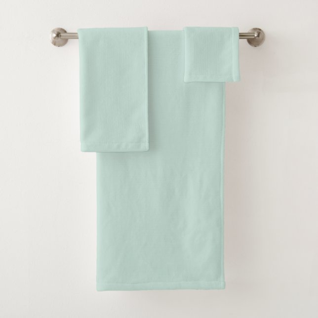 light mint green bath towel set (Insitu)