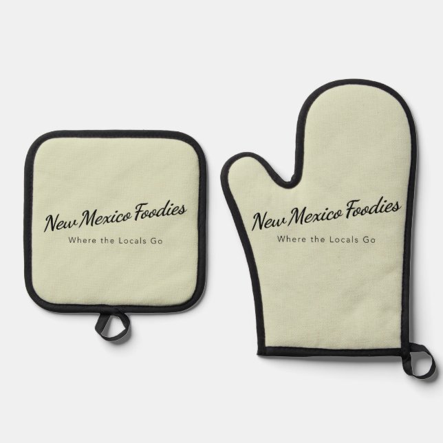 Light Sage Oven Mitt, Potholder Mitt & Pot Holder Set (Front)