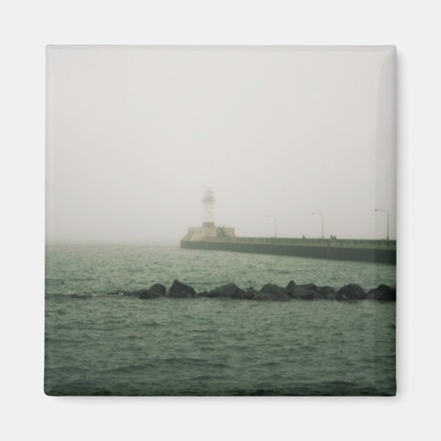 lighthouse (duluth, mn) magnet (Front)