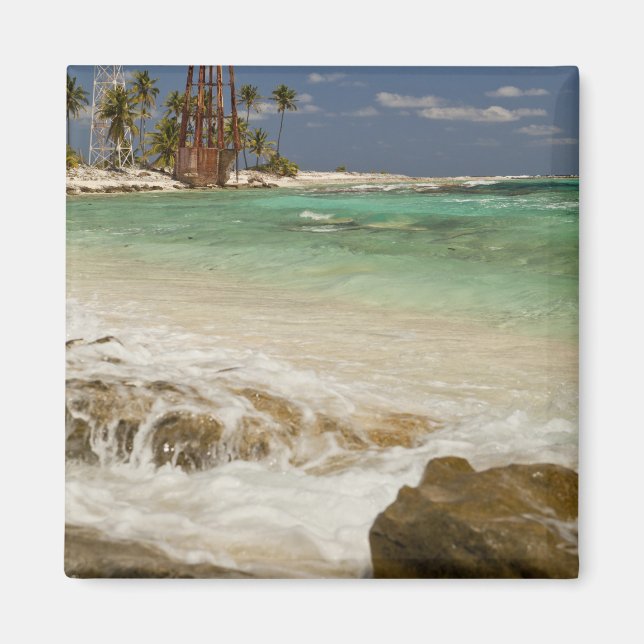 Lighthouse on Half Moon Caye Natural Monument 2 Magnet (Front)