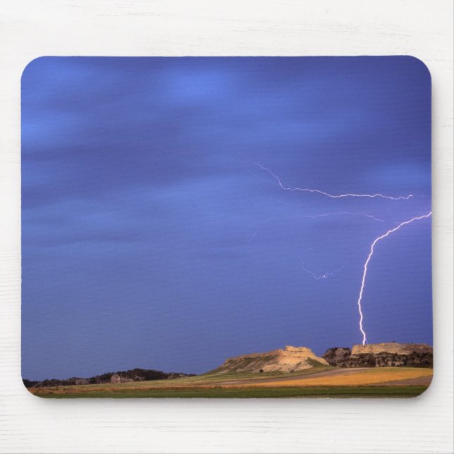 Lightning strikes buttes near Scottsbluff Mouse Pad (Front)
