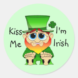 Lil Blarney  Kiss Me I'm Irish Classic Round Sticker
