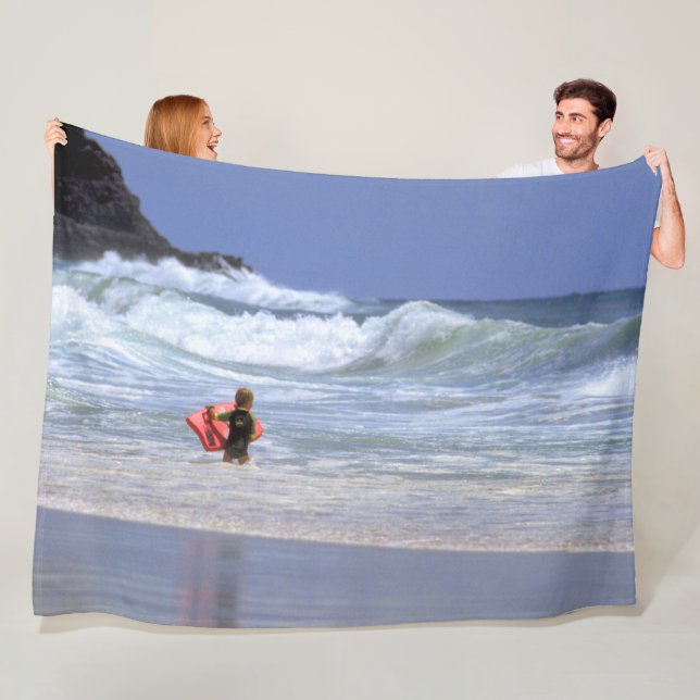 LI'L SURFER DUDE FLEECE BLANKET (In Situ)