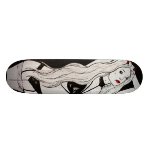 Lilith Skateboard
