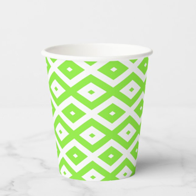 Lime green and white diamond pattern paper cups (Front)