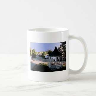 Limerick, Maine mug