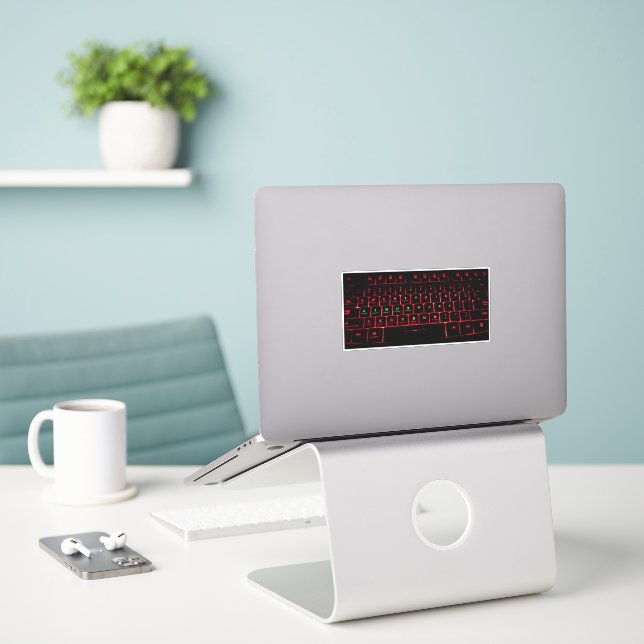 Linux Keyboard (Laptop On Desk)