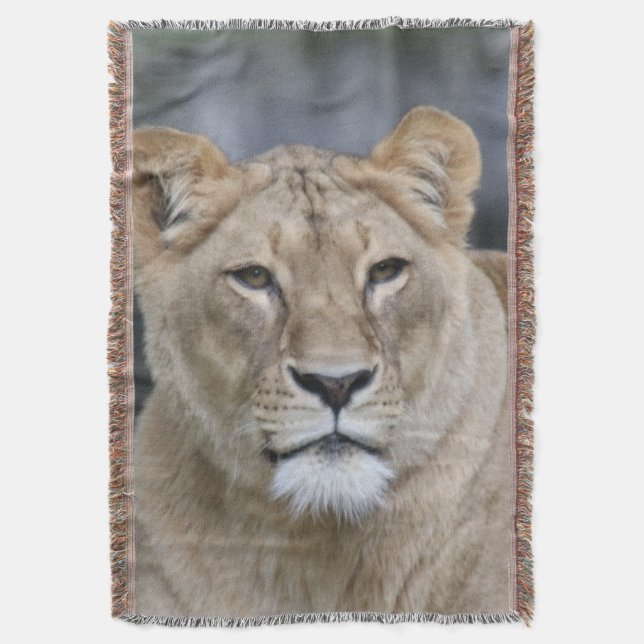 Lion 004 throw blanket (Front Vertical)