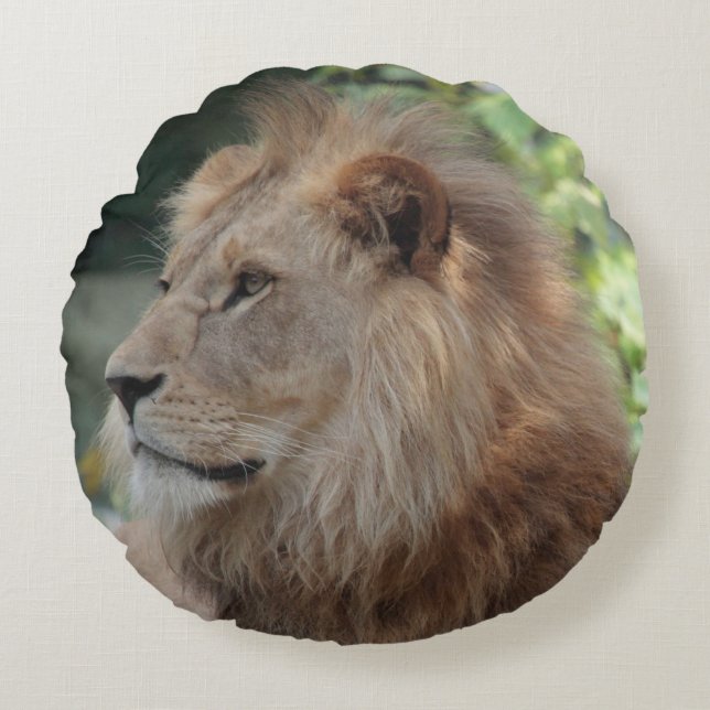 Lion 035 round cushion (Front)