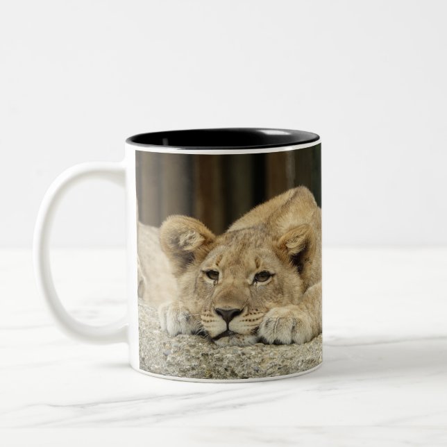 Lion 040 Two-Tone coffee mug (Left)