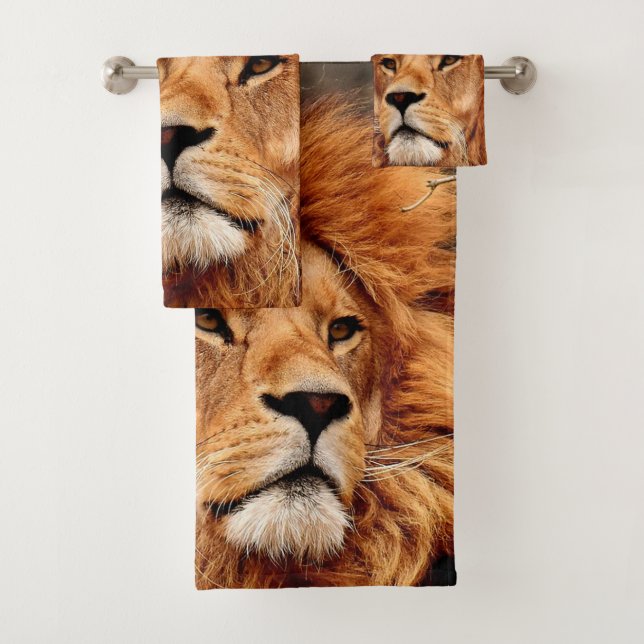 Lion Face Bathroom Towel Set (Insitu)