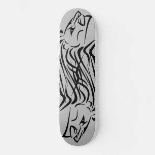 Lion Faces Skateboard - Running - Strong