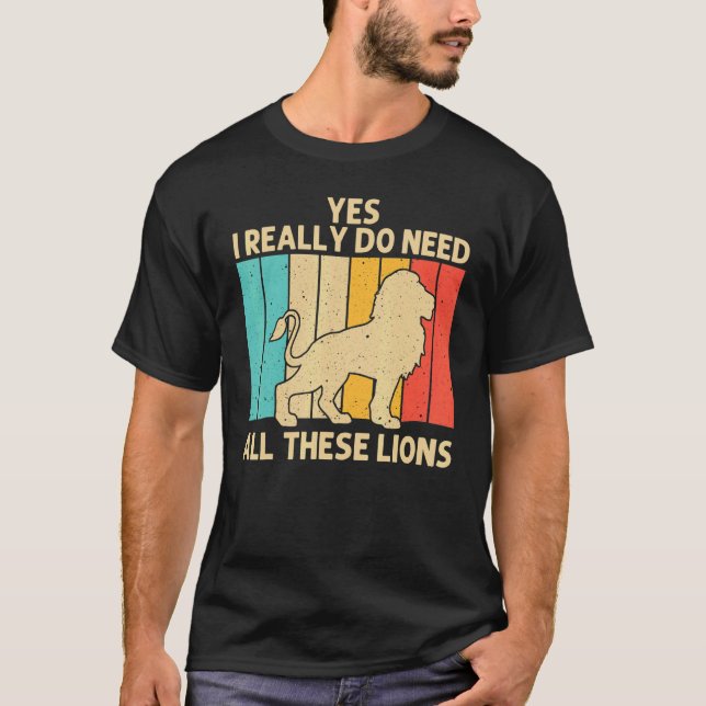 Lion For Men Women African Safari Zoo Animal Retro T-Shirt (Front)