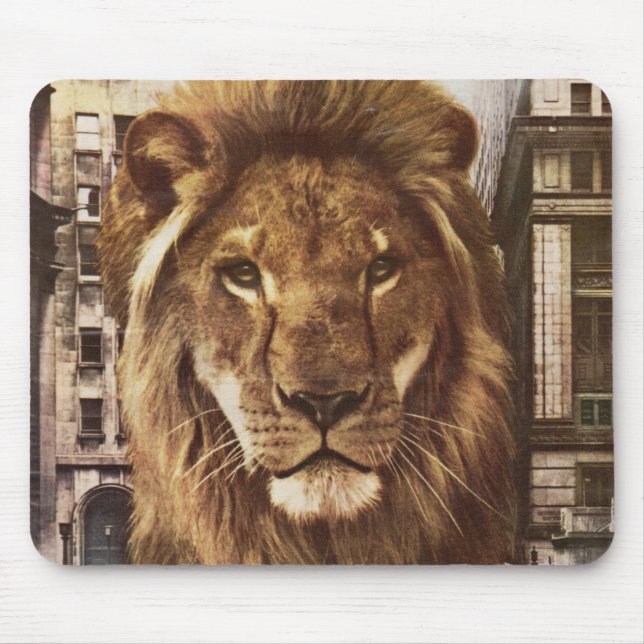 lion in town mouse pad (Front)