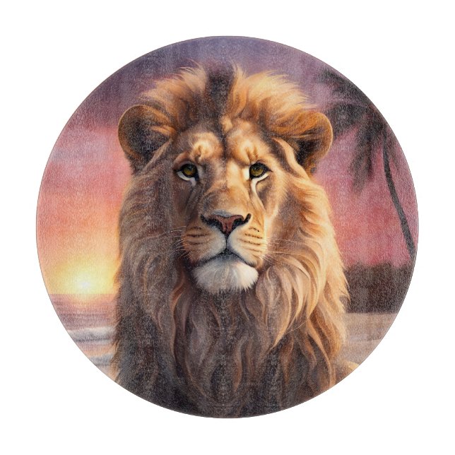 Lion on the beach cutting board (Front)