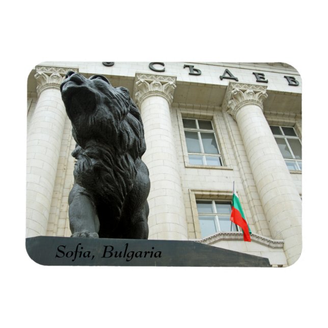 Lion statue, Sofia, Bulgaria Magnet (Horizontal)