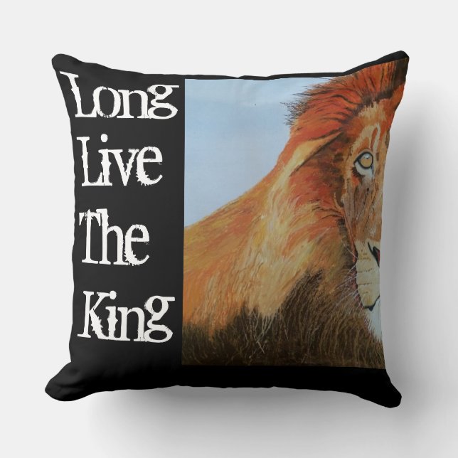 Lion throw cushion (Front)