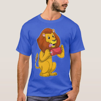 Lion With Meat Funny Animals retro T-Shirt