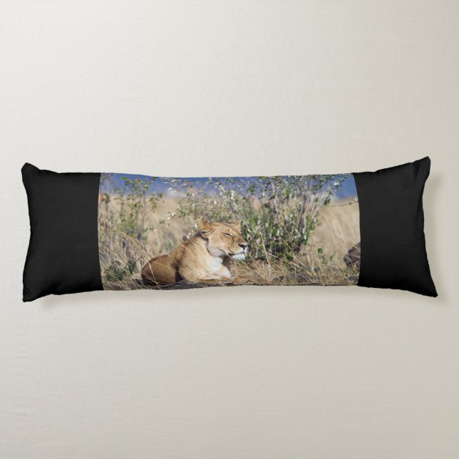 Lioness resting body cushion (Back)