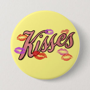 LIP KISSES 7.5 CM ROUND BADGE