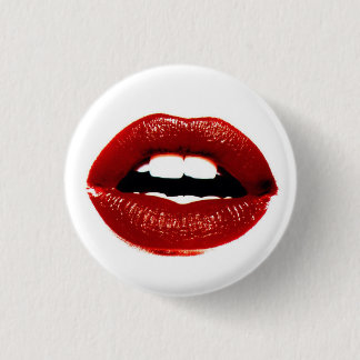 lips 3 cm round badge