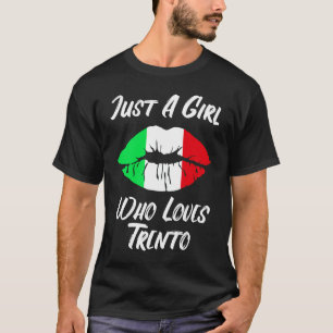 Lips Mouth Love Italian Flag Trient T-Shirt