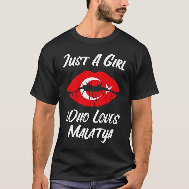 Lips Mouth Love Turkish Flag Malatya T-Shirt (Front)