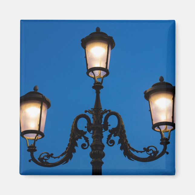 Lit Lamp At Night, Venice Magnet (Front)
