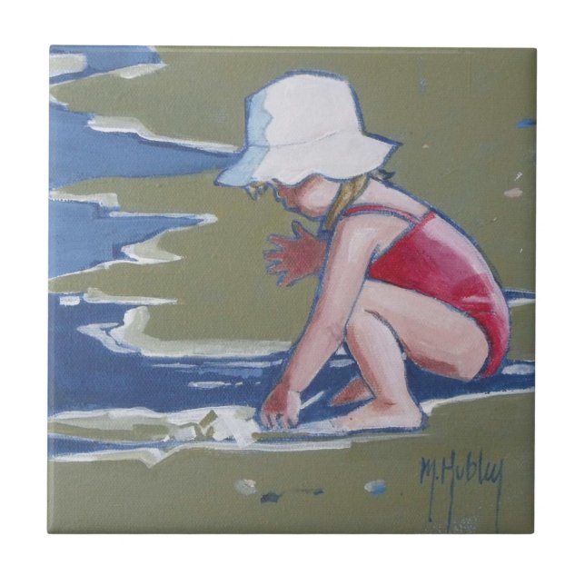 Little girl with hat on beach with waves ceramic tile (Front)