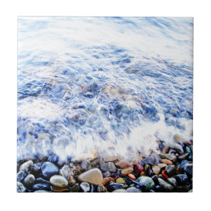 Little wave and colourful stones tile