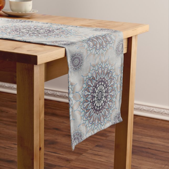 Little white floral fallen to the rural medium table runner (In Situ)