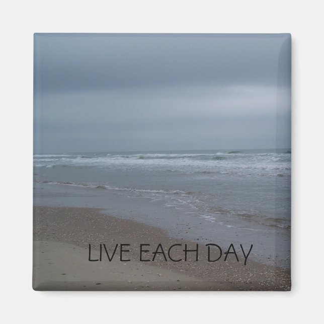 LIVE EACH DAY MAGNET (Front)