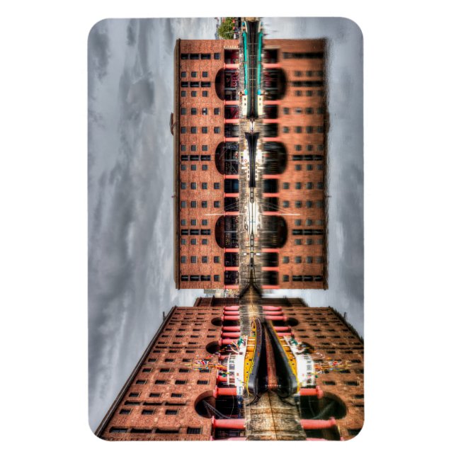 Liverpool Albert Dock Magnet (Vertical)