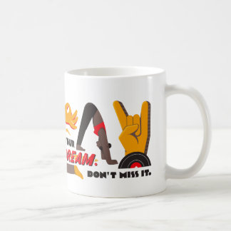 Living your dream Max Mug